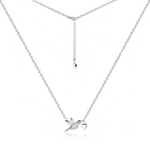 Срібне кольє Ластівка на ланцюжку середньої довжини
