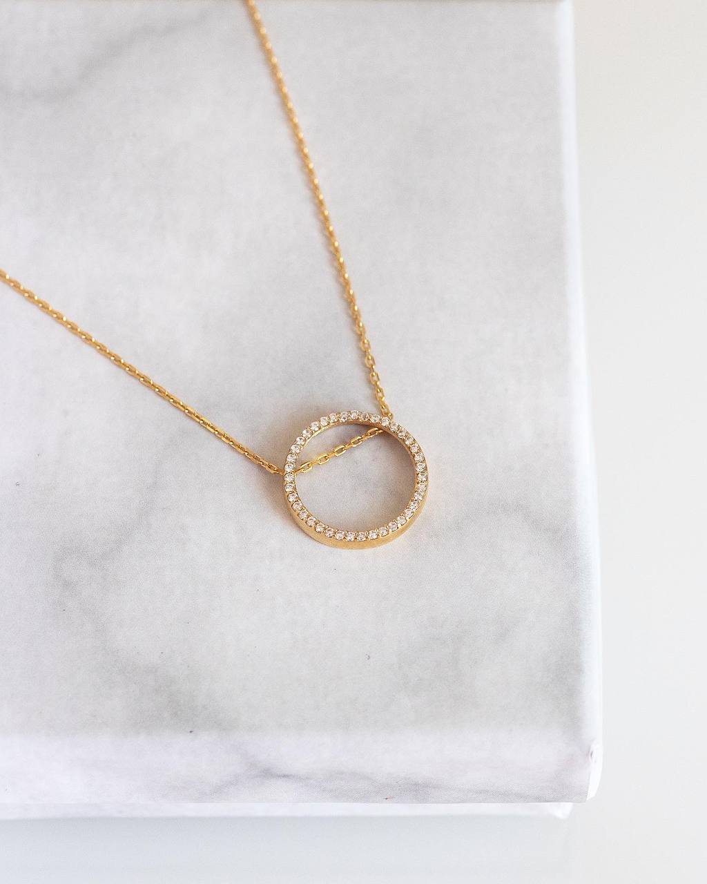 Срібне кольє в позолоті з цирконієм