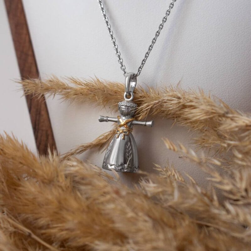 Срібний підвіс Мотанка